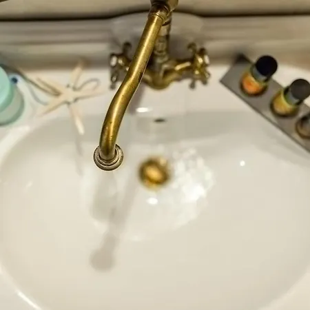 Revellino Del Porto, Historic * Chania (Crete)