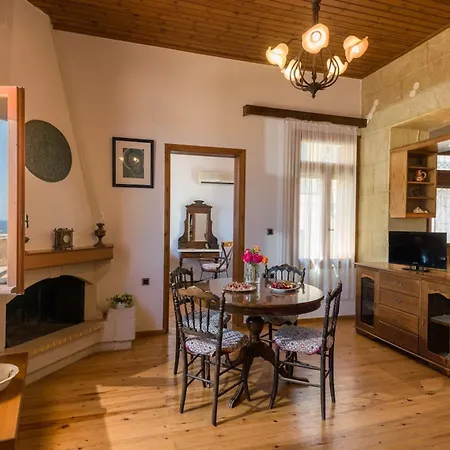 Ferienhaus Revellino Del Porto, Historic