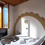 Revellino Del Porto, Historic